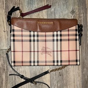 Burberry Purse